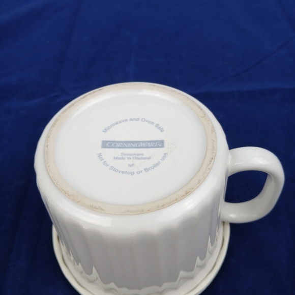 CorningWare Colours 20 oz Soup Bowl Mug French White w/Lid Stoneware - Picture 5 of 6